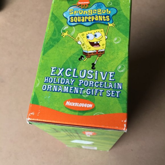 Spongebob Squarepants Set Of 3 Holiday Porcelain Ornament Gift Set - Picture 2 of 5